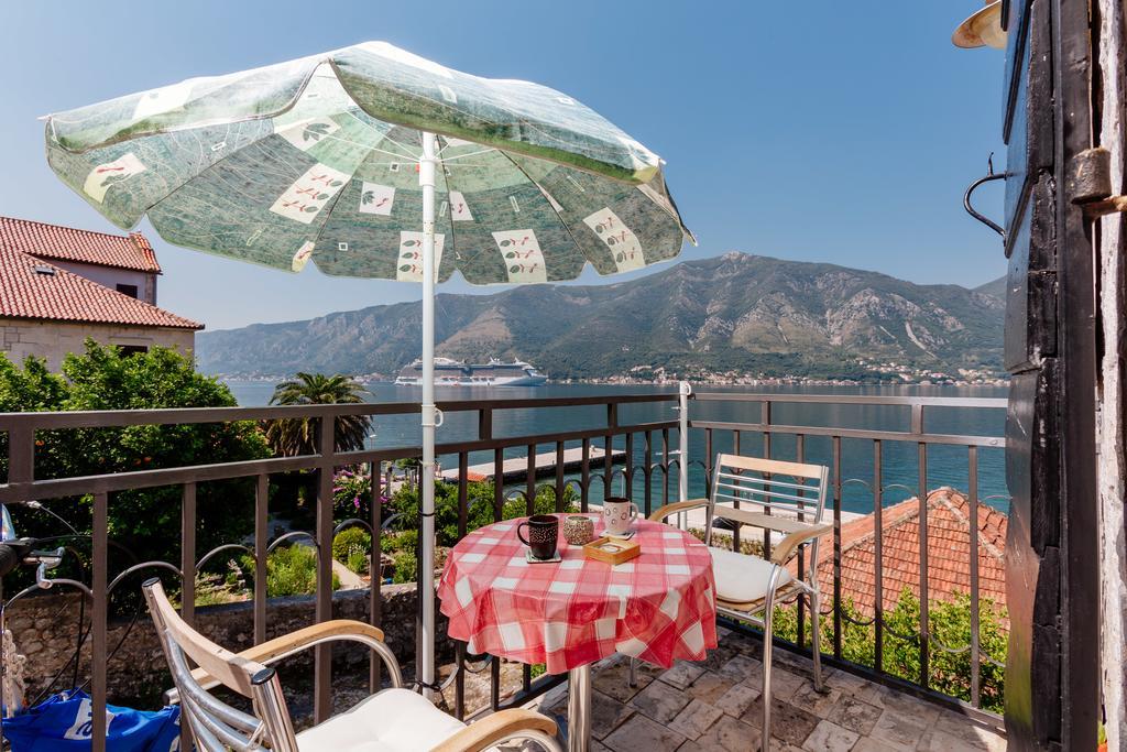 Celine'S Place By The Sea Kotor Exterior photo